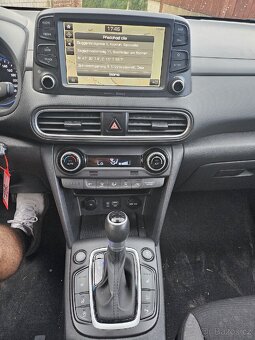 Hyundai Kona 1.6 crdi 100kw 4x4 automat - 10