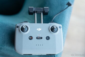 DJI air 3 - stav nového , záruka - 10