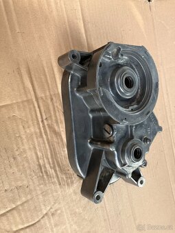 babeta 210 skříň motoru - 10