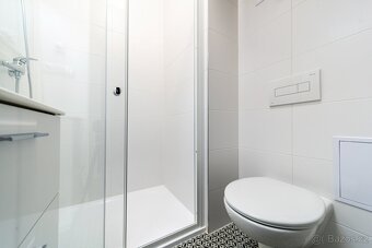 Útulný byt 1kk v centru Prahy — s flexibilními podmínkami - 10