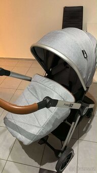 Kočárek free on - 10