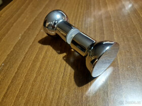 Madla ke sprchovým dveřím - 10