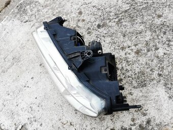 leve predni svetlo peugeot 406 coupe - 10