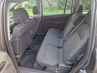 OPEL ZAFIRA 1.8 BENZIN 7-MÍST - 10