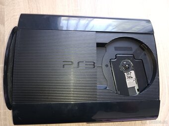 PlayStation 3 slim - 10
