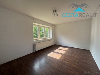 Prodej domu se zahradou 4536 m2 - Petrohrad, ev.č. 01048 - 10