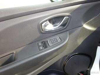 Renault Clio 0,9 TCE - 10
