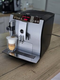 KÁVOVAR Jura Z7 Carbon LIMITED DESING - 10