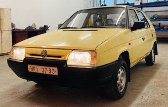 Škoda Favorit 135L, jeden majitel, rok 1990 ČR, velmi pěkný - 10