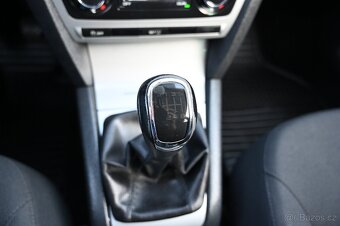 Škoda Octavia 2.0TDI 103KW Family 11/2012 - 10