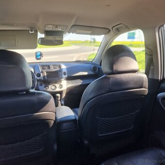 Toyota rav 4 - 10