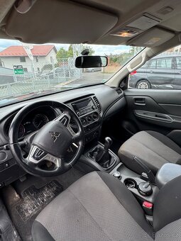 Mitsubishi L200, 2.3 DI-D, 4WD, havarované - 10