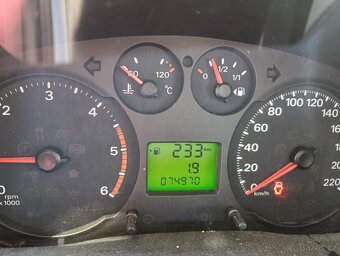 Ford Transit valník 6mist 75tkm - 10