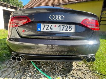 AUDI A4 B8 3.0 TDI S4 LOOK výfuk s el.klapkou hezká výbava - 10