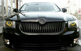 Skoda cerny znak cerne loga emblemy - 10