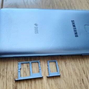 Samsung Galaxy J6 Duos-5,6"Amoled-32GB/3GB/13 Mpx/GPS/LTE - 10