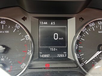 Škoda Octavia kombi 1.4TSI 110kw manuál KESSY NAVI KAMERA - 10