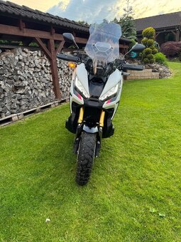 Honda x ADV 750 - 10