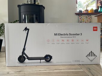 Xiaomi Mi Electric Scooter 3 - 10