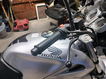 Honda CBF 250 - 10