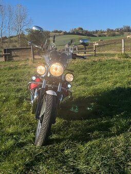 Moto Guzzi V7 Special - 10