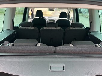 VW Sharan 2,0 TDi Bluemotion - 10