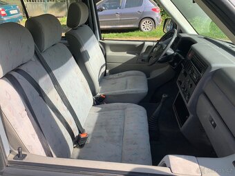 VW T4 2.5i Syncro 9 míst 85kw - 10