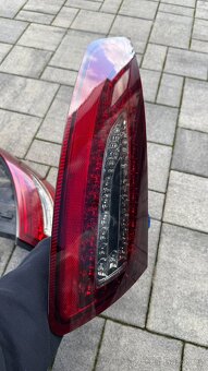zadní světla Porsche 911, model 997 - 10