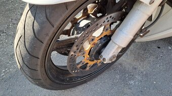 Yamaha FJR 1300 A - 10
