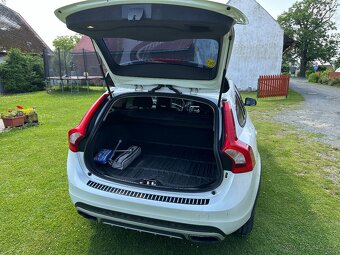 VOLVO V60 CROSS COUNRY 2.5T, 187 Kw, 5VÁLEC, LPG, AUTOMAT - 10