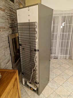 lednice s mrazákem FAGOR - 10