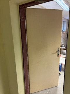 Prodám starší použité dveře ze stavby 70, 80 cm - 10