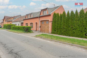 Prodej rodinného domu, 252 m², Vojkovice, ul. Hlavní - 10
