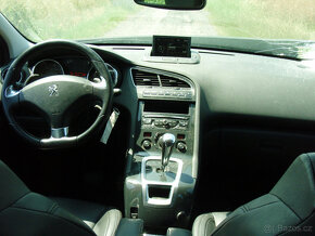 PEUGEOT 5008 MPV 1.6EHDi 84kW 2014 Facelift - 10