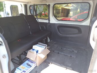 Renault Trafic lll, 9 míst, 1,6dci, 85kw - 10