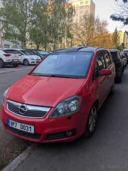 Zafira b - 10