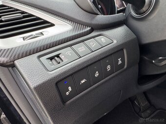 Hyundai Santa Fe 2.2 CRDi 147kW 4x4 Premium Automat Kamera - 10