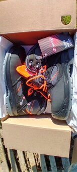 Sixton peak aluminium vel 44 Nové - 10