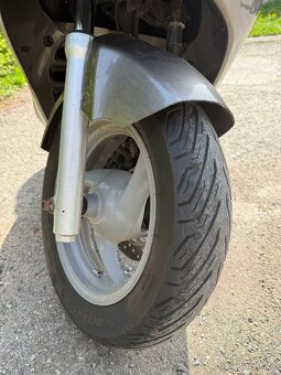 Honda S-Wing 125 - 10