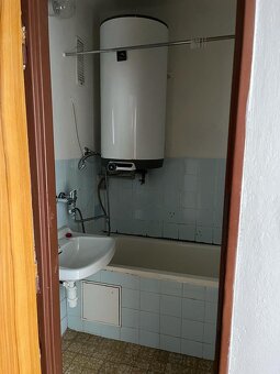 Pronájem bytu 3+kk o rozloze 67 m2, ulice Za Krejcárkem, Mil - 10