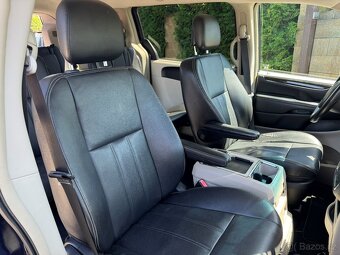 Chrysler Town & Country 3.6 RT LPG NAVI DVD 2013 - 10