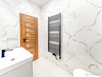 Pronájem atelieru 2+kk, 37 m2 - Praha 8 - Karlín - 10