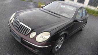Náhradní díly na Mercedes E - w211 sedan - 10