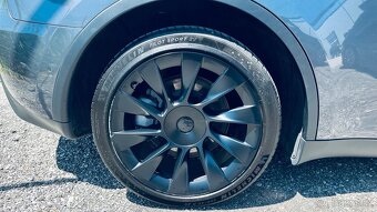 Tesla Y, LR AWD, 378 kW, 2/22, 66t km, DPH - 10