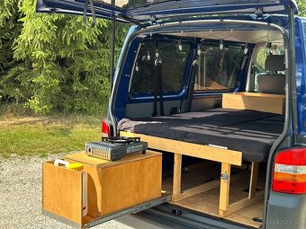 VW Transporter T5 1.9 TDi Spaní 9 Míst Klima Historie 2.Maj - 10