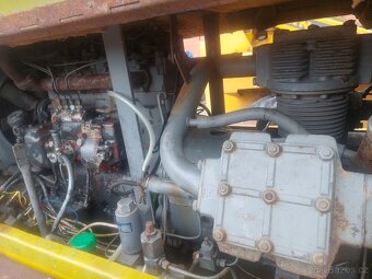Prodam kompresor s motorem Zetor 6901 - 10