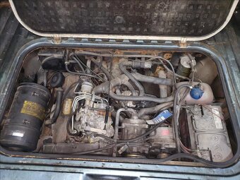 Volkswagen Caravelle 1,6 (1988) - 10