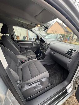 VW Touran 2.0 TDi - 10