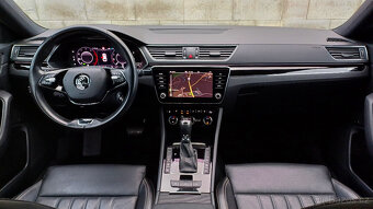 Superb combi L&K 2.0TDI 147kW 4x4-WEBASTO-1.maj-ČR-NEHAV-DPH - 10