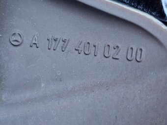 ALU kola letní Mercedes CLA A 5x112 R17 ET44 W177 - 10